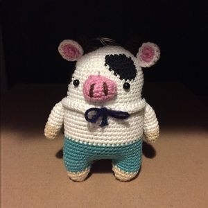 Crocheting animals
